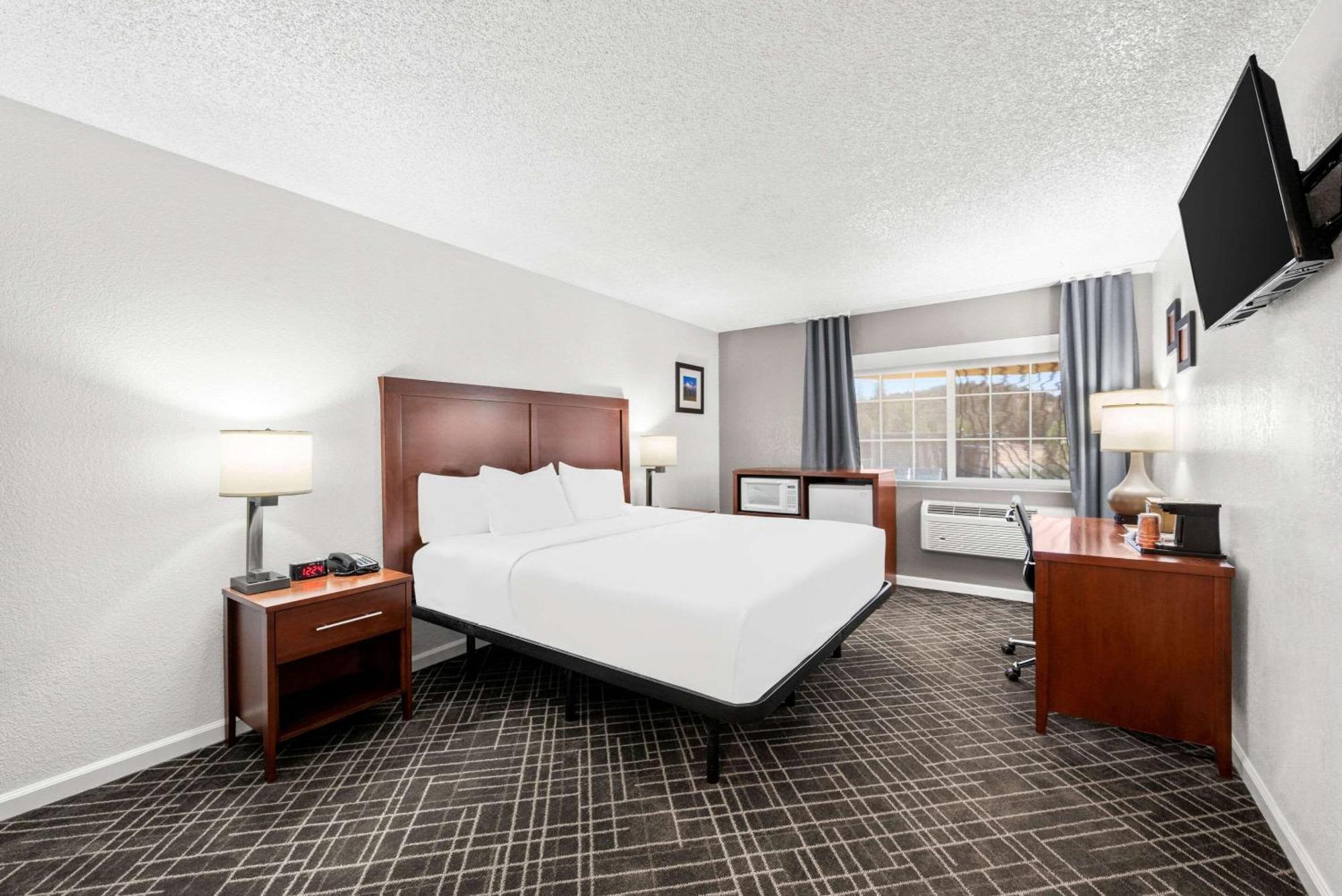 Comfort Inn Yreka I-5 Exterior photo